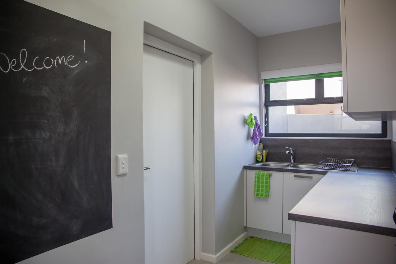 Turmalin Cottage Unit 1 スワコプムント エクステリア 写真