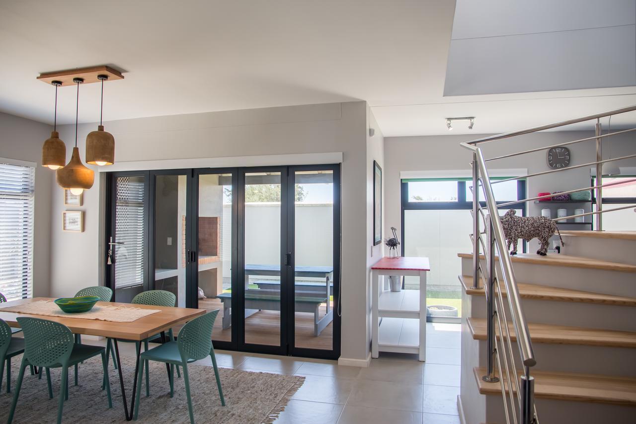 Turmalin Cottage Unit 1 スワコプムント エクステリア 写真