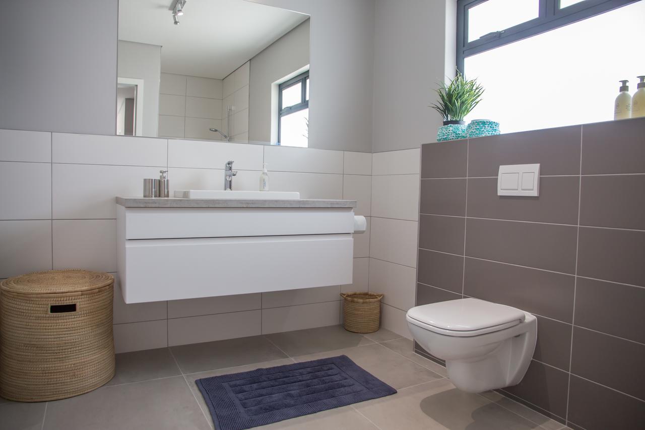 Turmalin Cottage Unit 1 スワコプムント エクステリア 写真