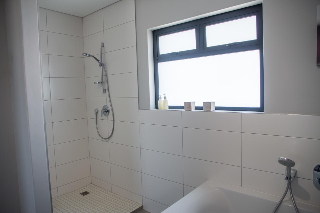 Turmalin Cottage Unit 1 スワコプムント エクステリア 写真