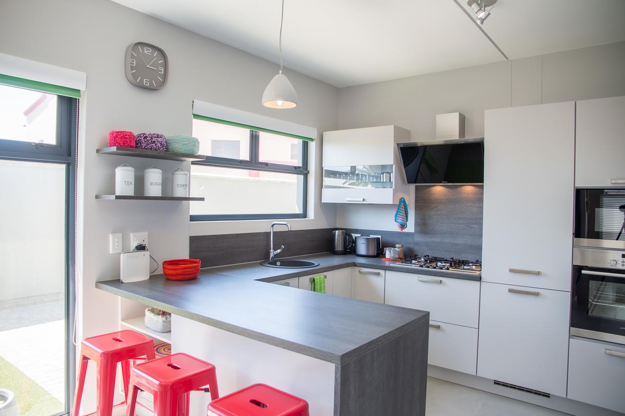 Turmalin Cottage Unit 1 スワコプムント エクステリア 写真